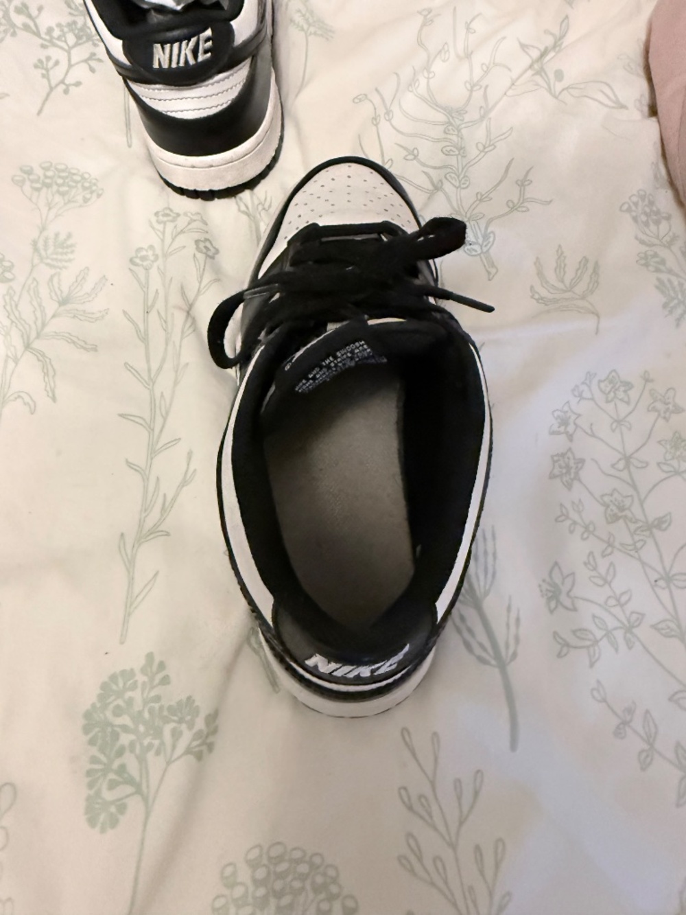 Panda Dunks used - Picture 8 of 9